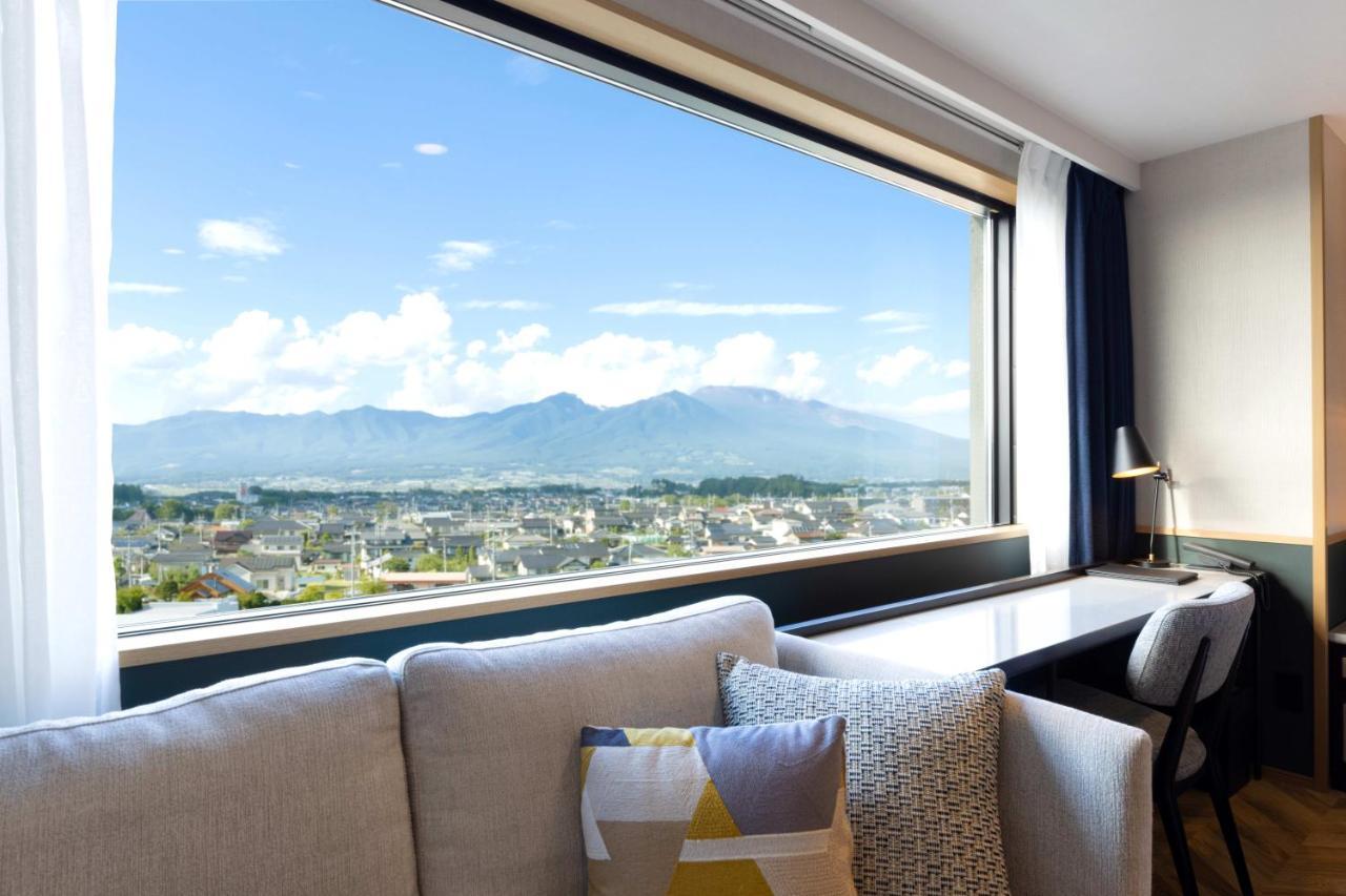 Aqa Hotel Premium Saku Eksteriør billede